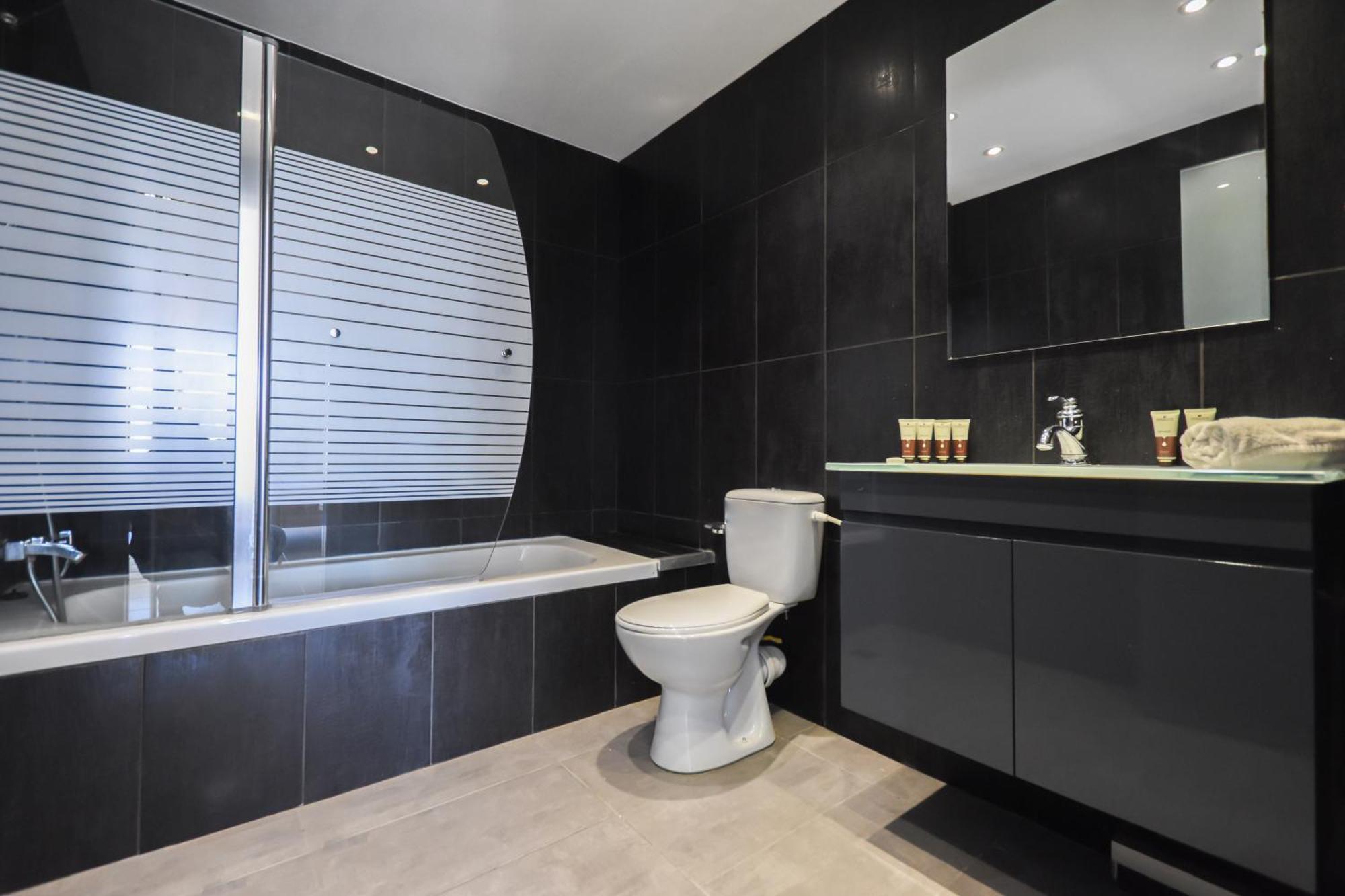 Peaceful 2Br In Noga By Holyguest Lejlighed Tel Aviv Eksteriør billede